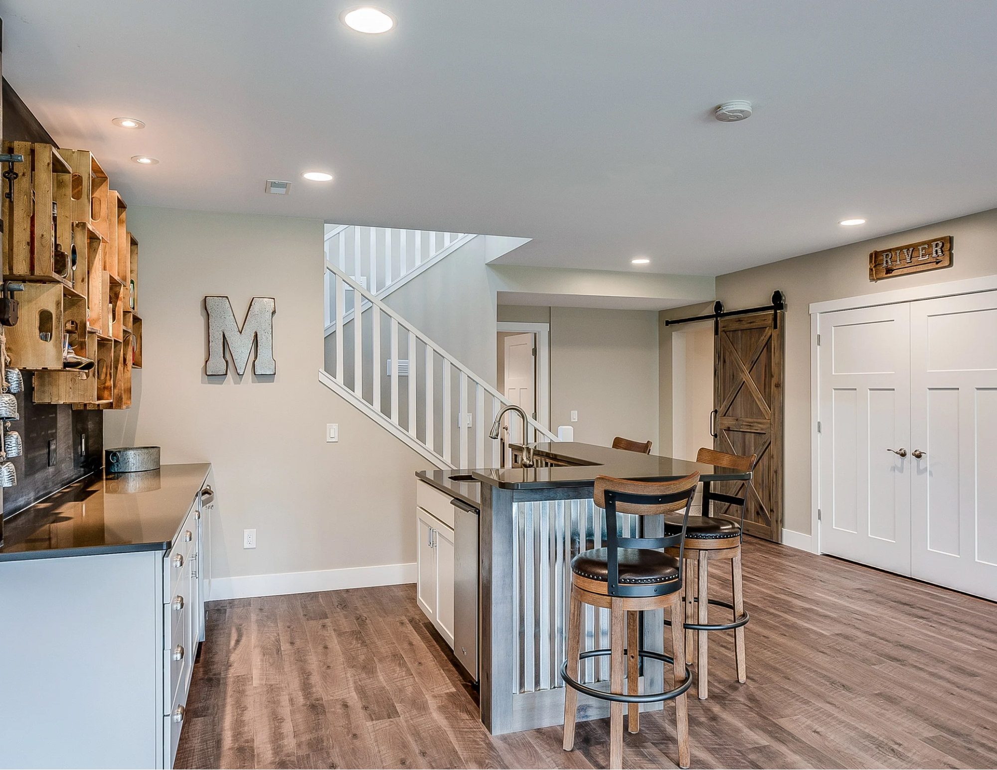 Home Black and Yellow Modern Construction Company Trifold Brochure - 5